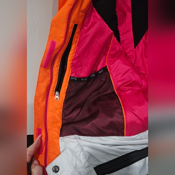 Marker Ski Snowboard Jacket - Picture 10 of 11